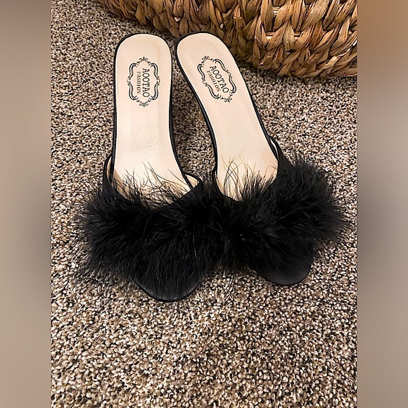 •heels• - Picture 3 of 5